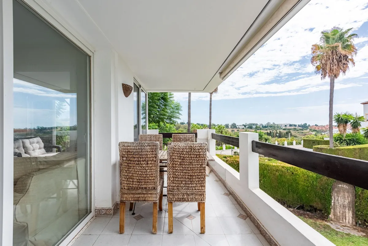 2083391f-7dce-42de-85ee-90b80746d18e