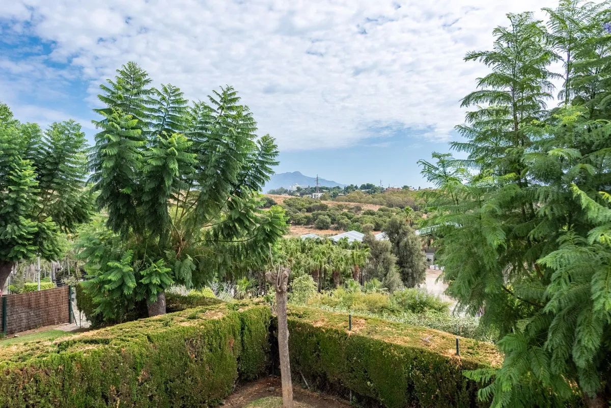 e1451f3e-0471-461c-8398-4539d58f4094