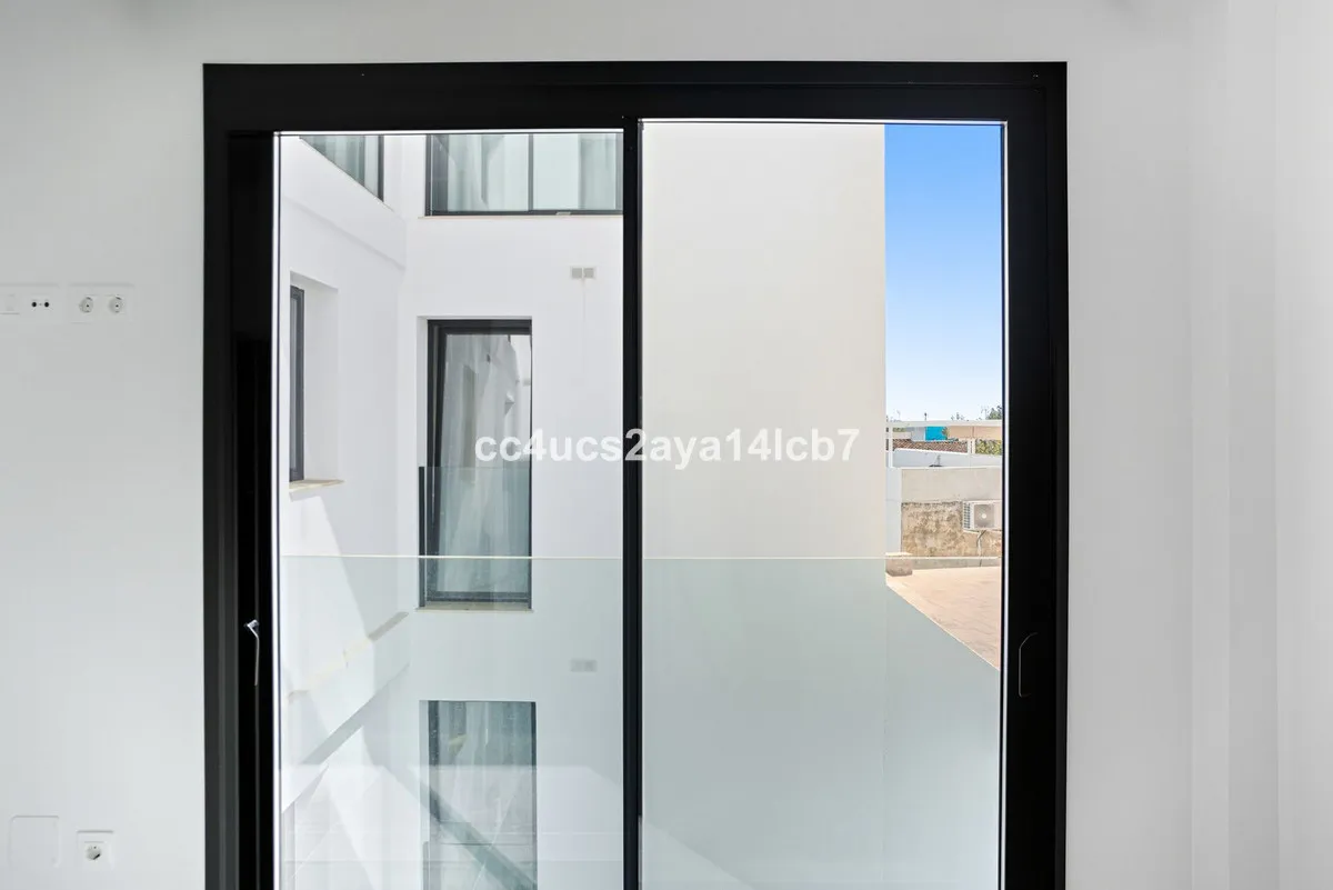 001421f9-12f2-4325-9540-a518816d2e01