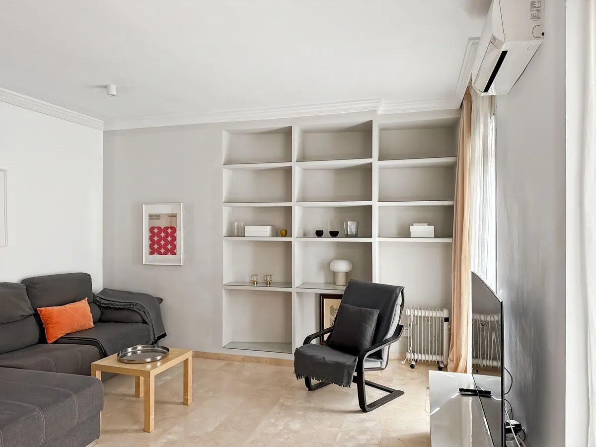 c214df9e-0163-48ae-b93e-885a54cb3b5d