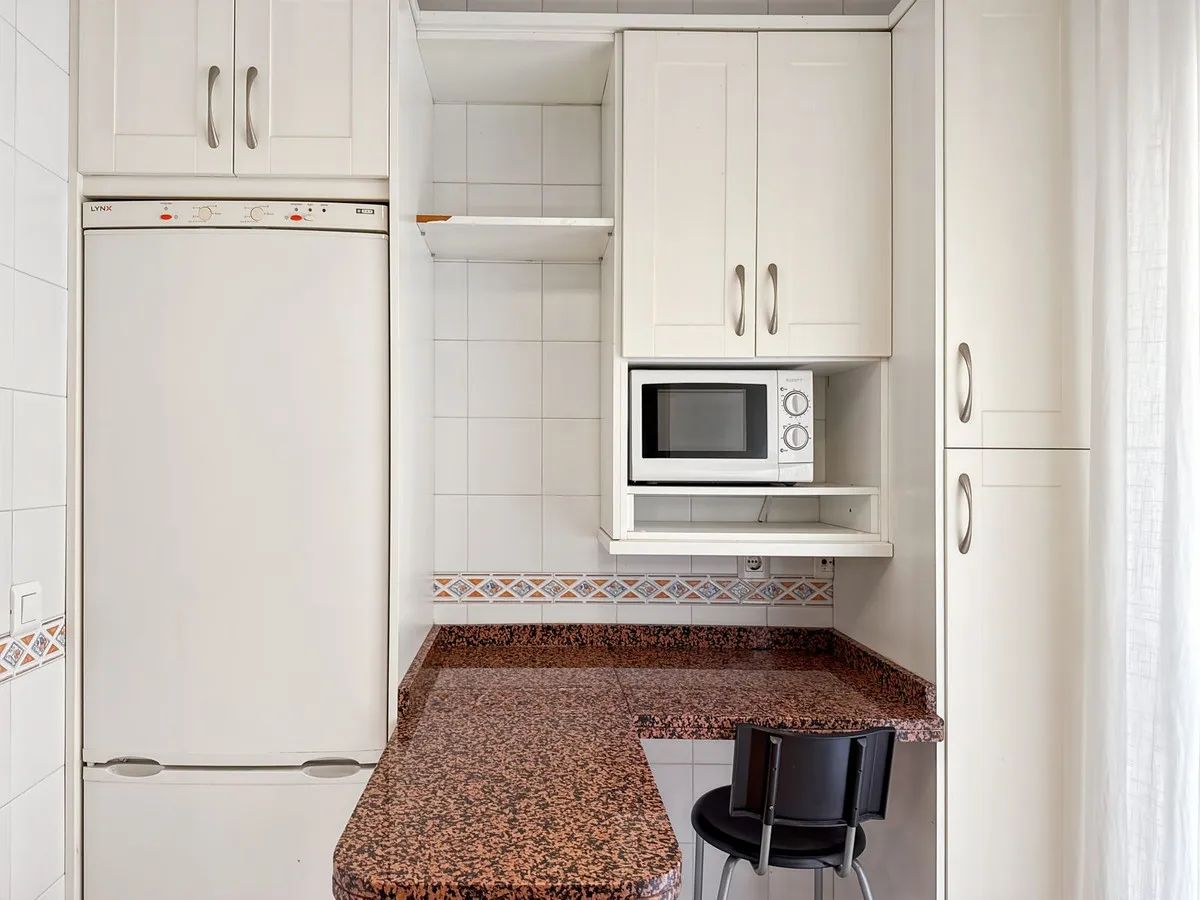 cad8ce0e-b9ef-4415-b5a5-57e58f84029e