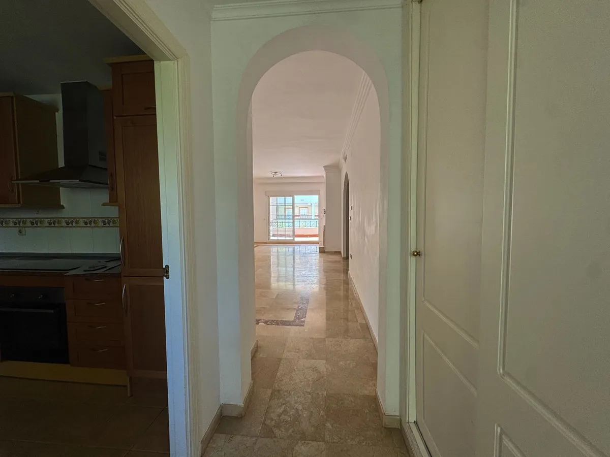 40c8749c-5d31-47b6-b583-2c94ee329078