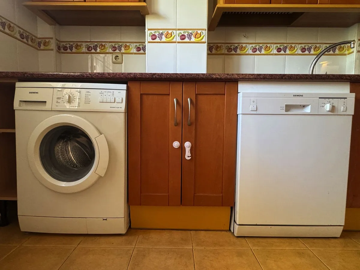 c713561a-fce2-4b63-9738-d11d7d5e8694