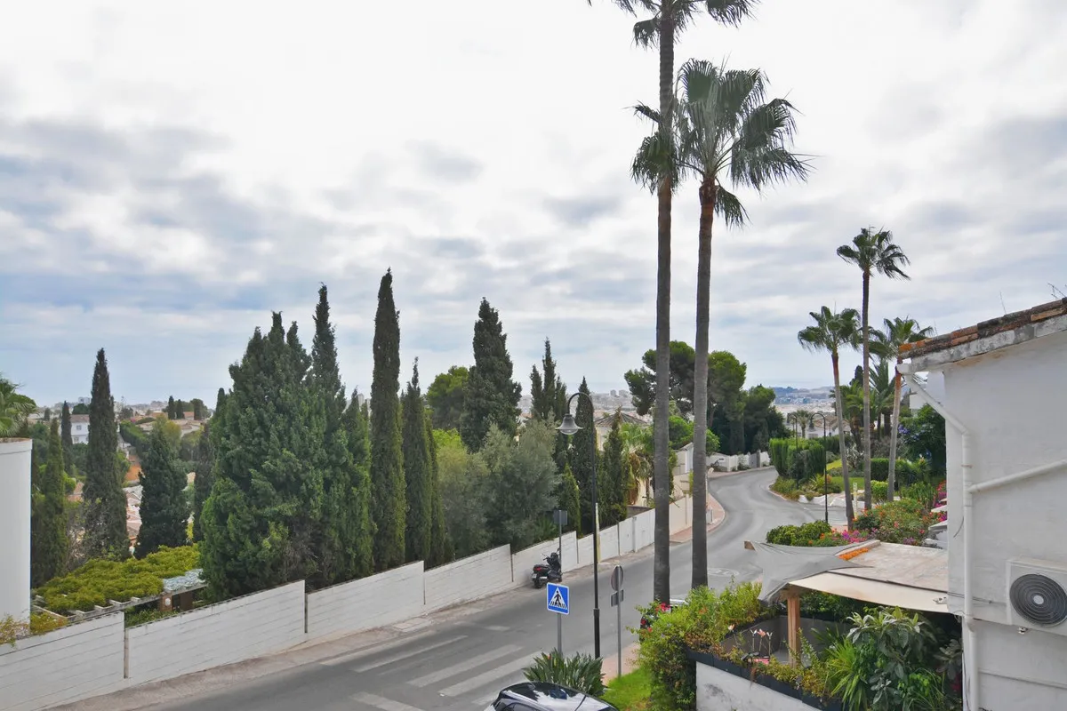 86096870-fe50-4d55-9ad0-2c155ce4bc4a