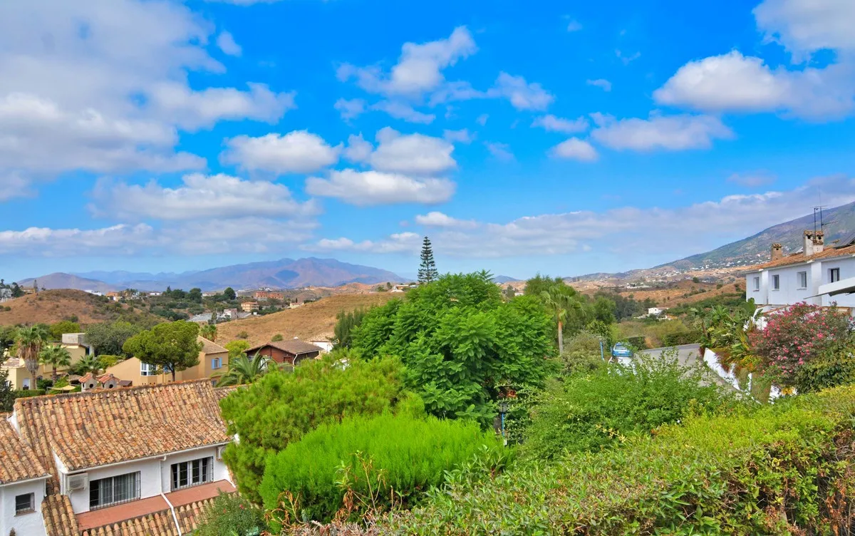 a35c4035-6f1e-4c64-8cc9-3dd2437cc649