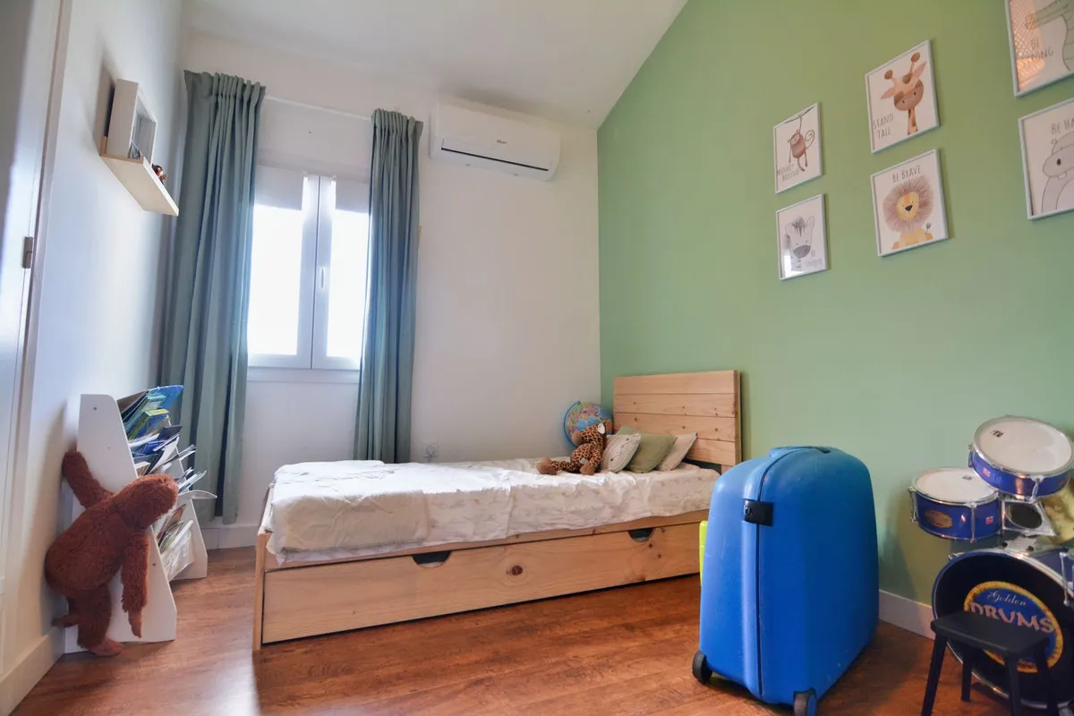 cfeac4fa-fb33-4dac-8749-5988826b0050