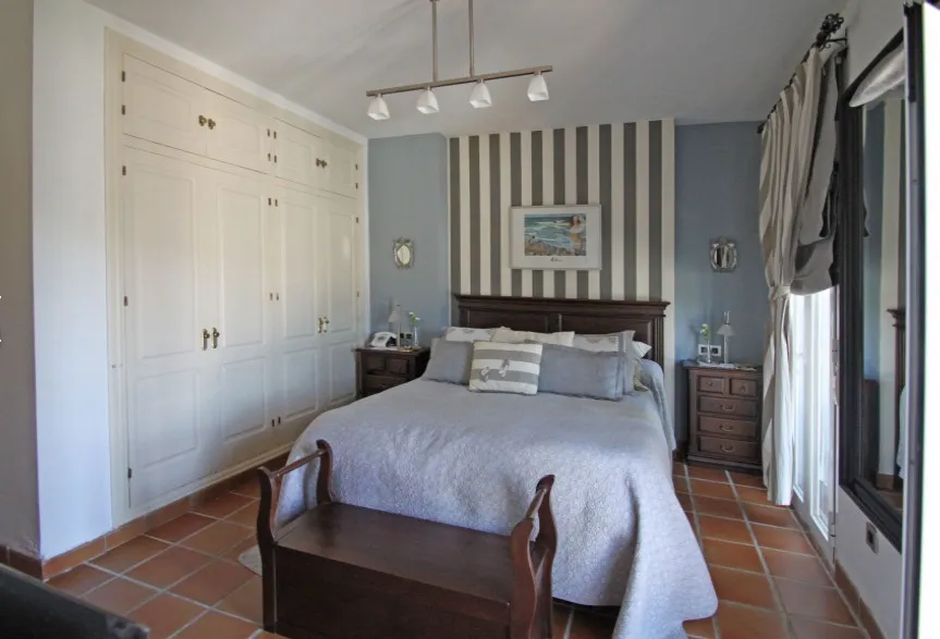 a782c199-22bd-4070-ae93-e2734c37e82d