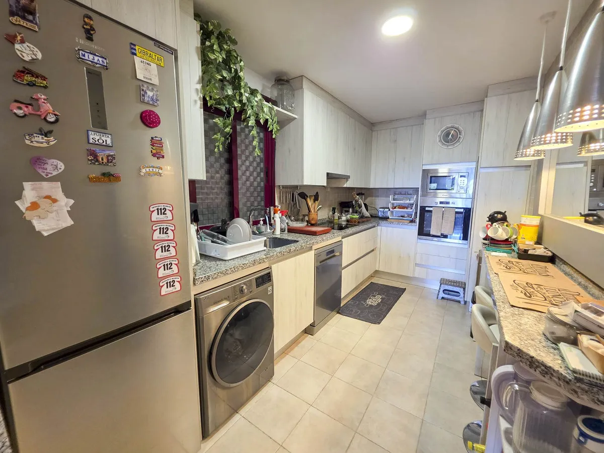 62ef89ce-37d3-43f6-8f98-ed587bf04d69