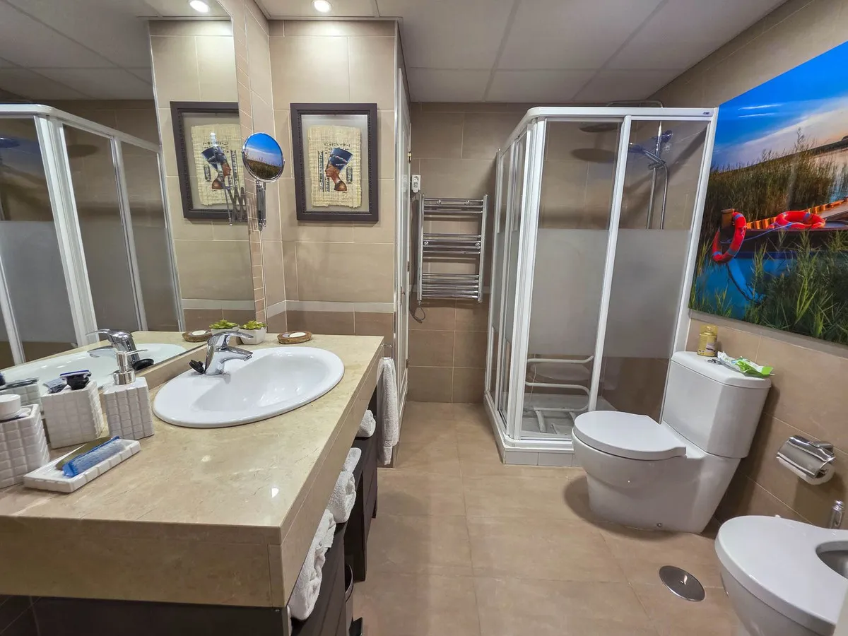 6d828b4e-63b4-4bd0-8cdd-f6866a17180f