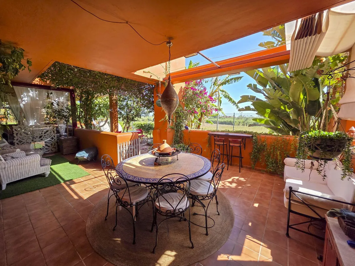 d98e95eb-2635-4b96-99b0-b3bad0e84926