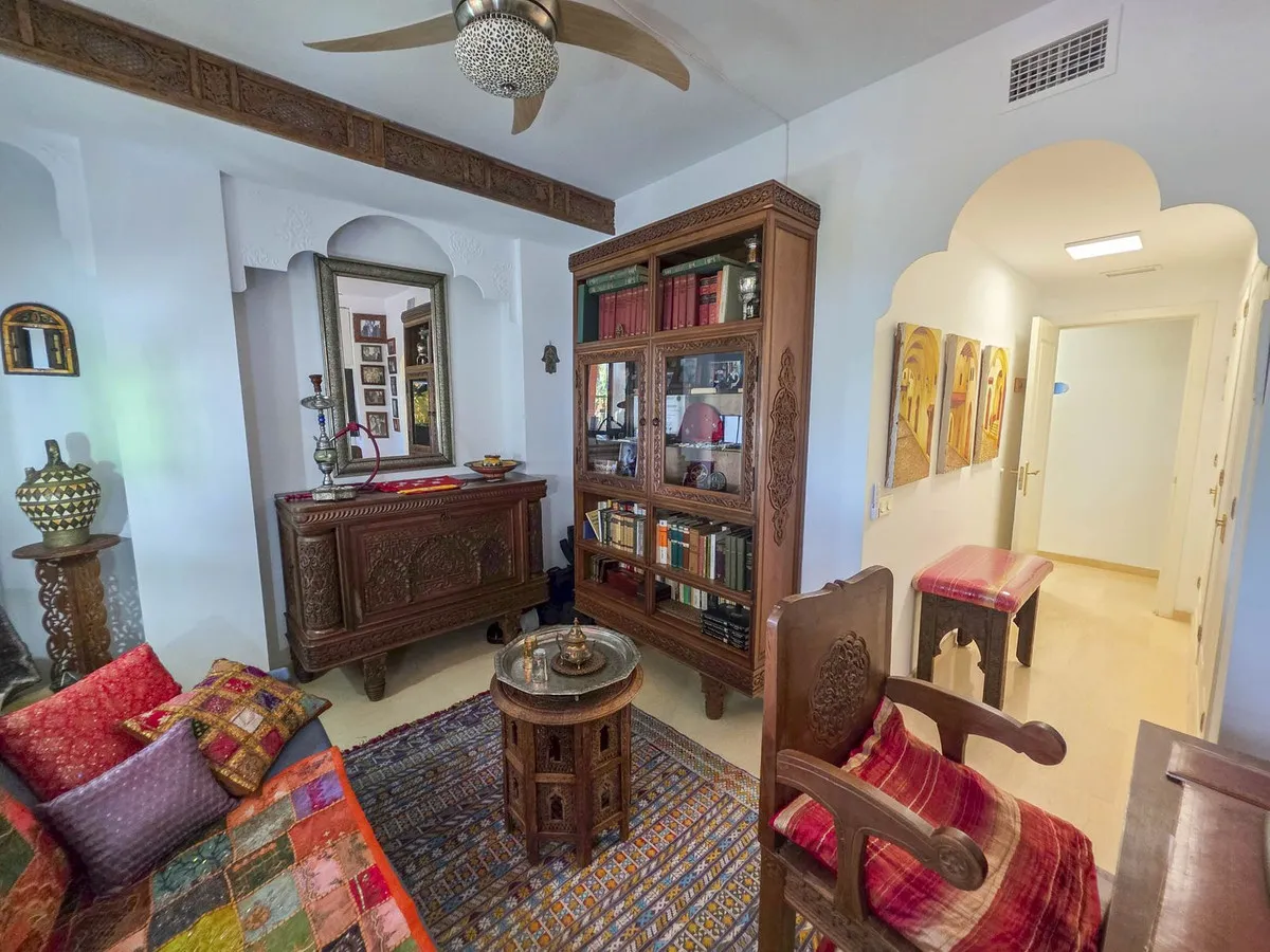 ec3ff928-7f28-4e9a-98ab-58a400aca403