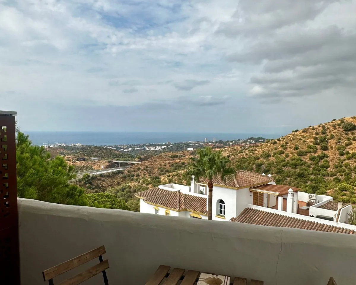 3958d39f-4694-4e3b-940a-f20e02c47f43