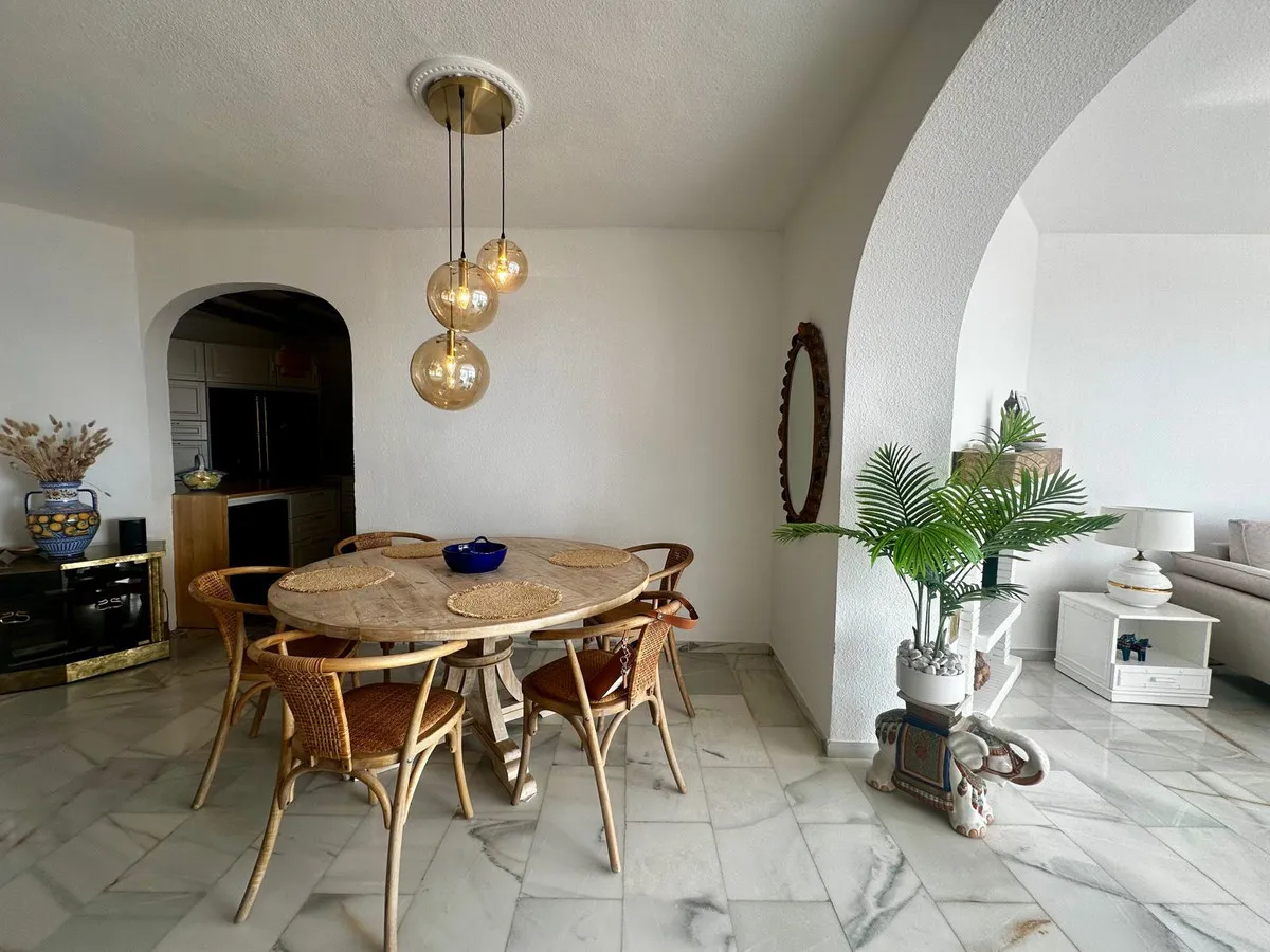 9332a03d-07e2-4858-bff1-6b00af85e658