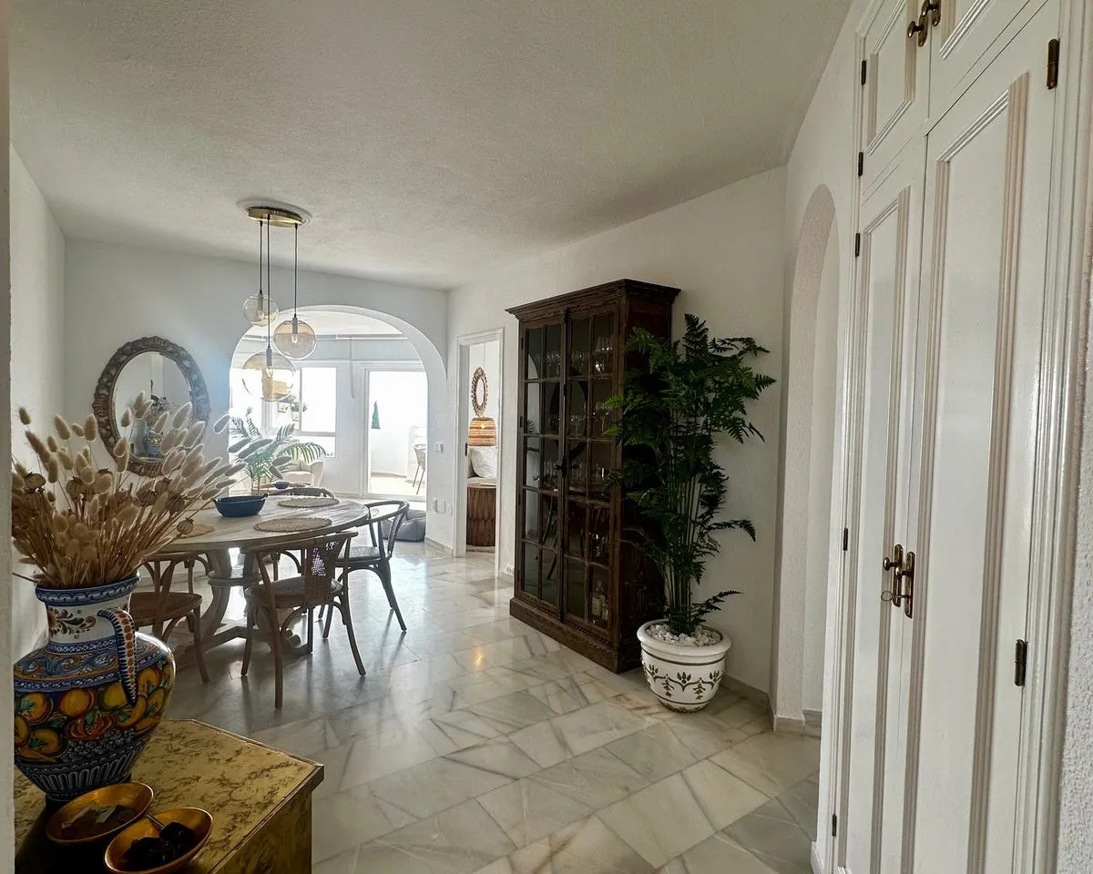 ab97e6a3-6b7e-4c65-92a2-3b5a8a9bee3a