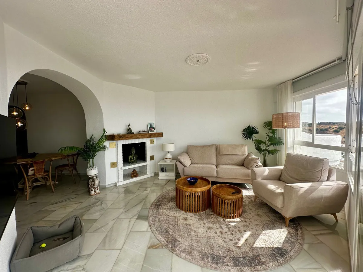 bf4f1b36-f182-43de-9176-e0e28d549aec