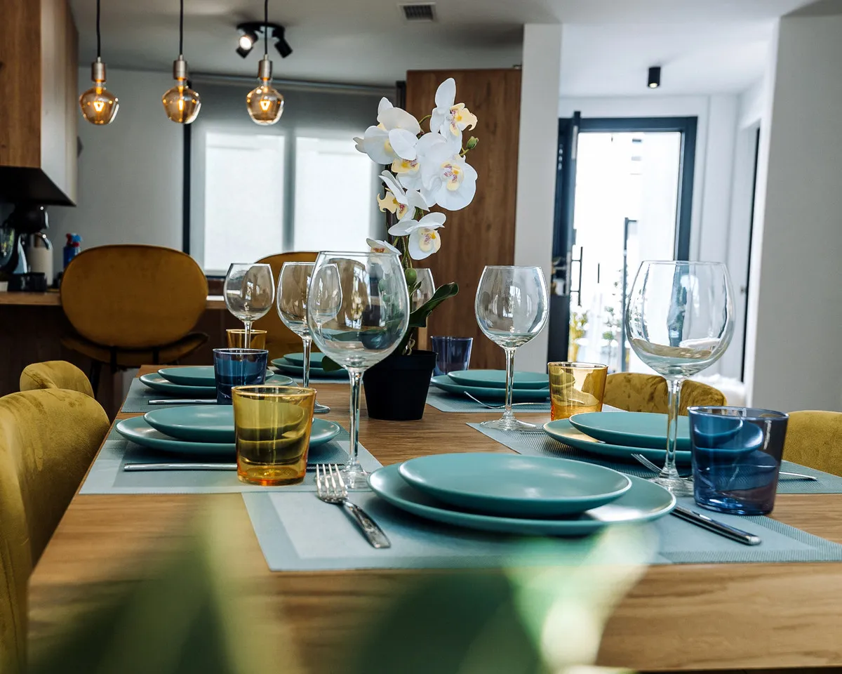 15aac645-f0ae-40f0-b6d7-e81104d37d8b