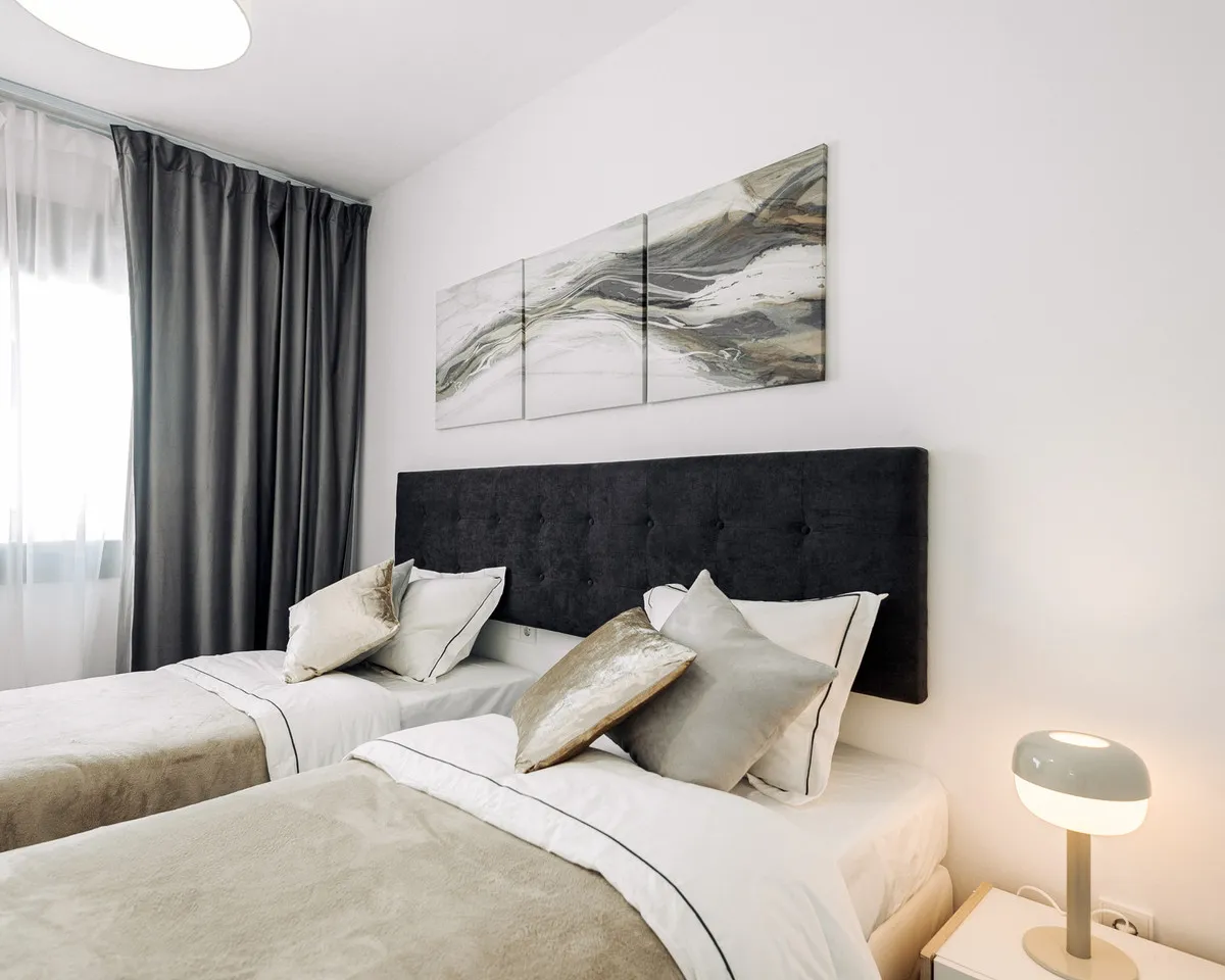 43b394bc-780a-46eb-961e-6bf8aa6964e9