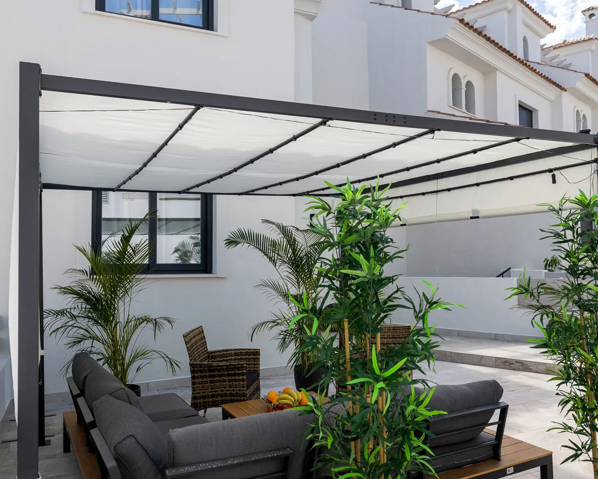 df21f73f-50d4-4fd0-aeba-5b238bf243d5