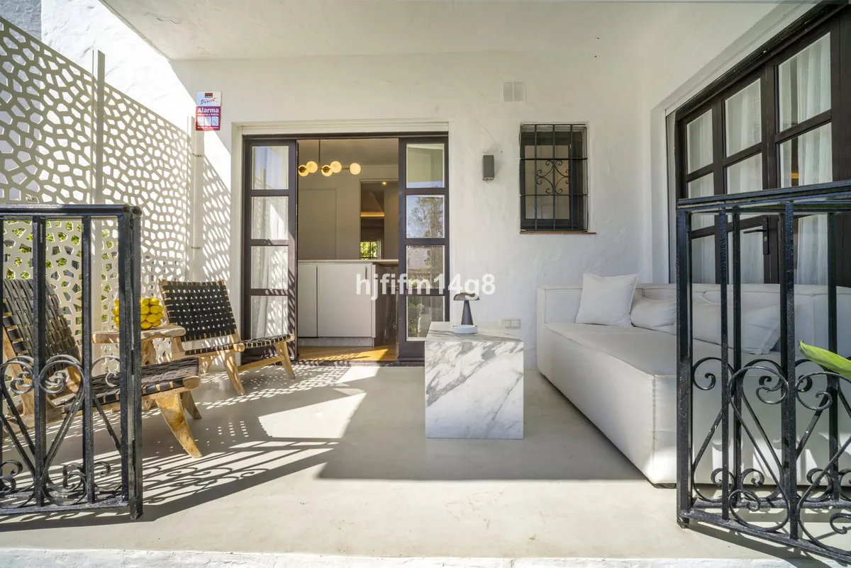 c206cad5-ecf0-446b-896b-df2404727197