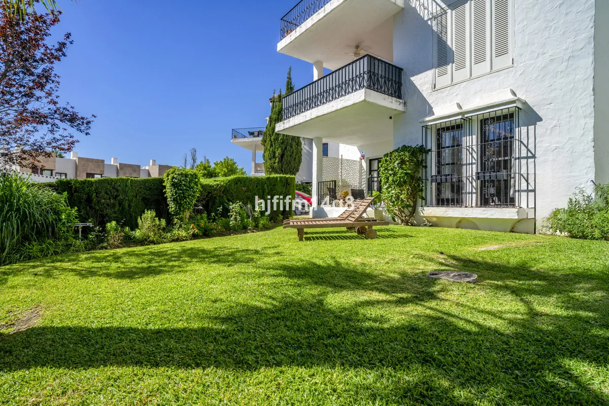 c84b4a06-e726-4d9a-8526-f8974d435710