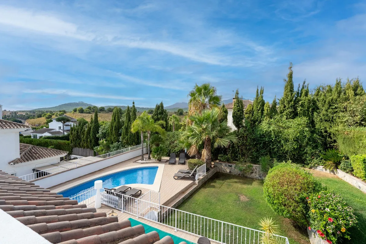 793ca702-9dae-4788-a5ec-a4ee371c6a58