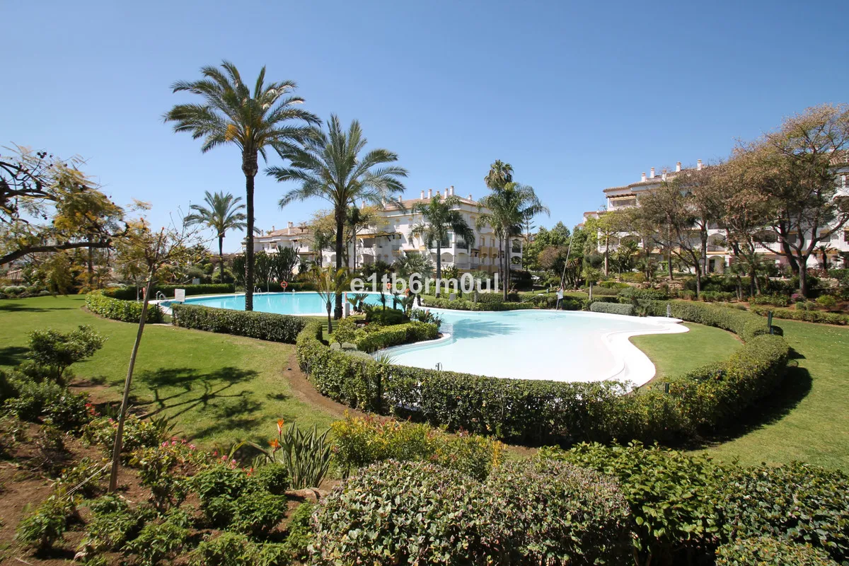 1f43f95e-30af-4cf2-b7de-5b800fe1849e