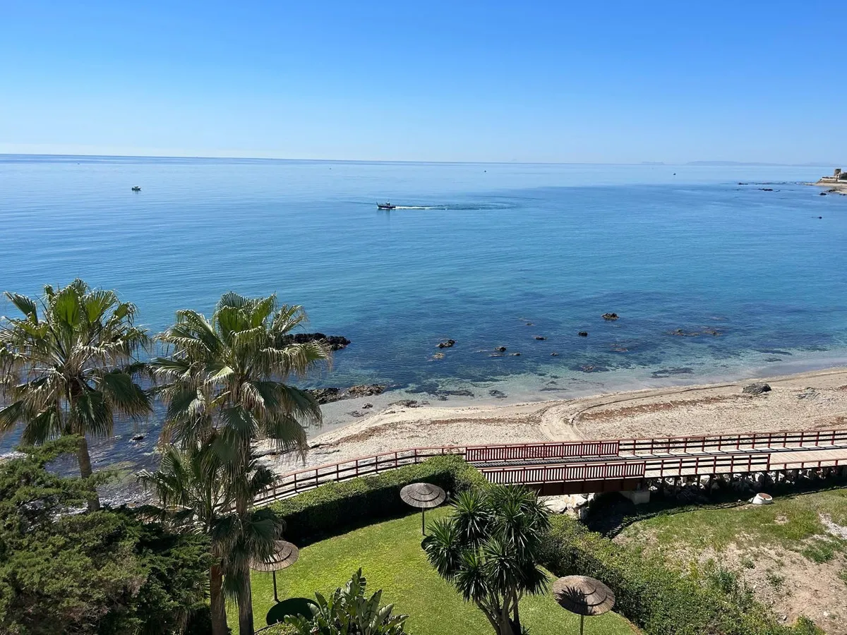 6a82c890-a745-42e5-bc1e-03d342765ec6