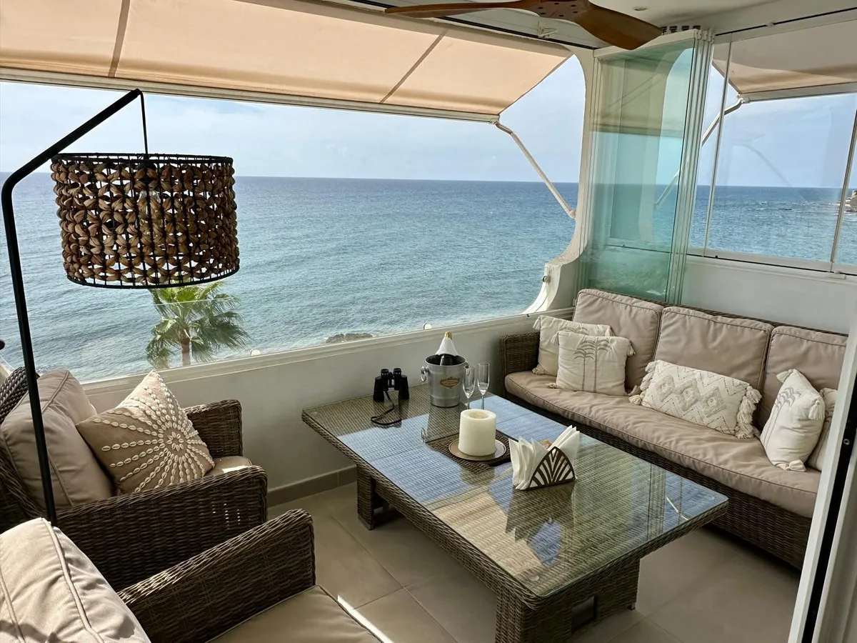 7d5d294e-9078-4cfc-9842-97751b935a0f