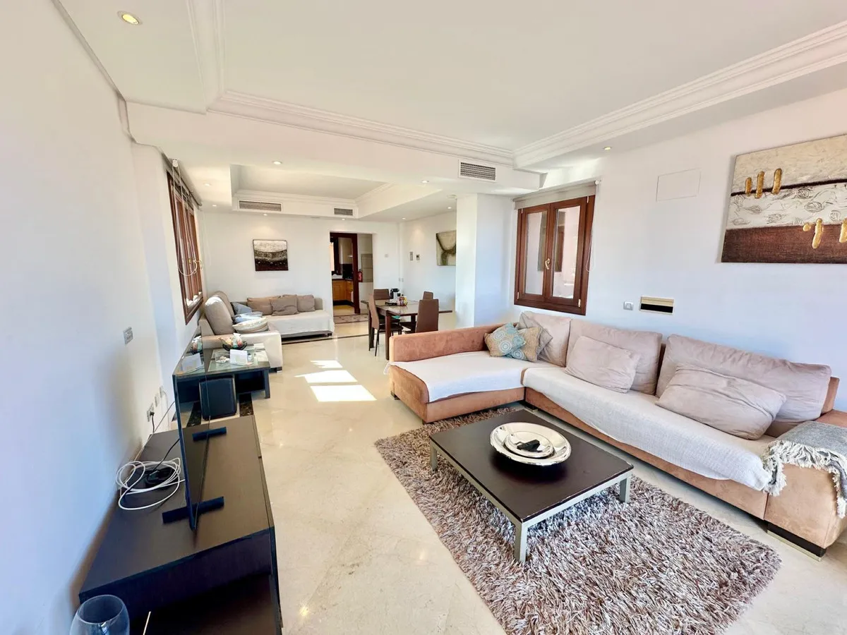 1f376e18-cec2-42db-9cdb-0ad9a5bfe6be