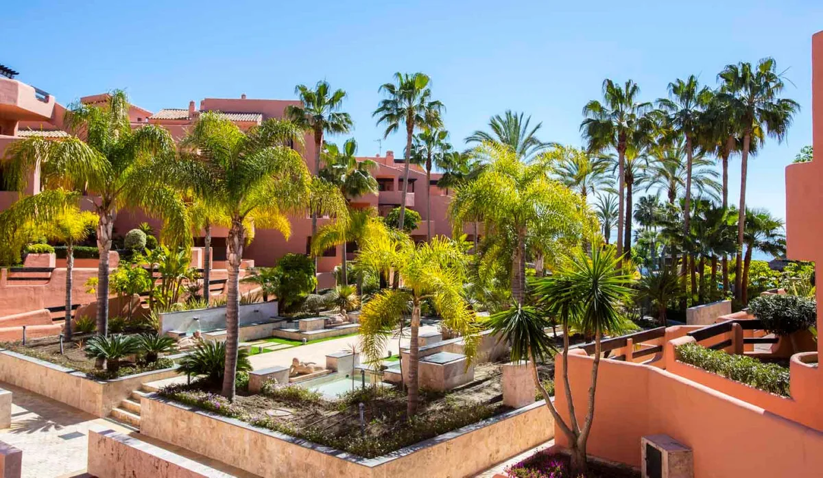 a2e231ec-ff3b-4f4c-aa06-87f2678404e9