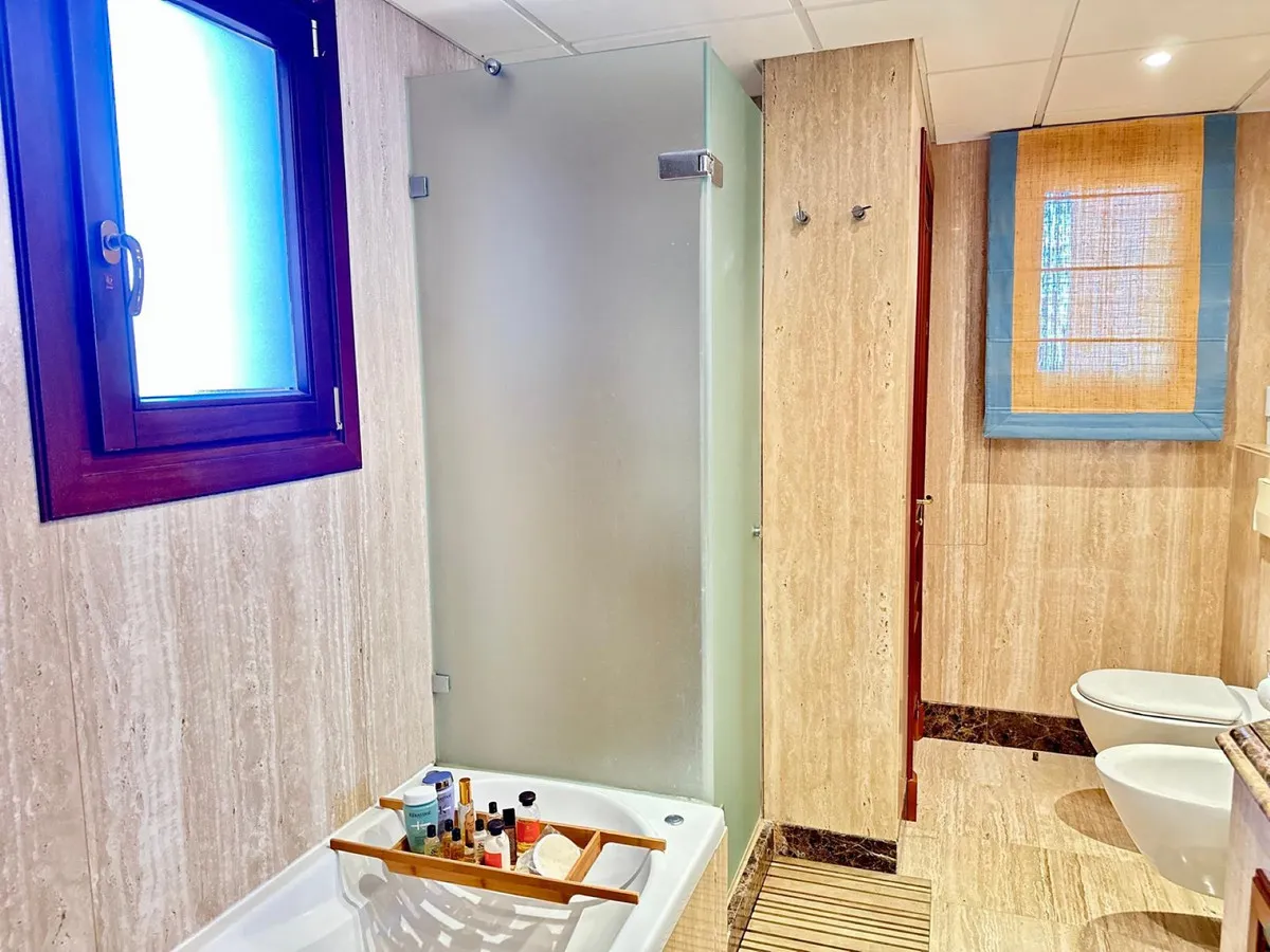 b931c435-ee2c-41f4-b097-b320ca1ef3d4