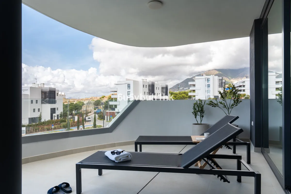 6fac48c6-b4cb-4753-bb77-5102ed400f7c