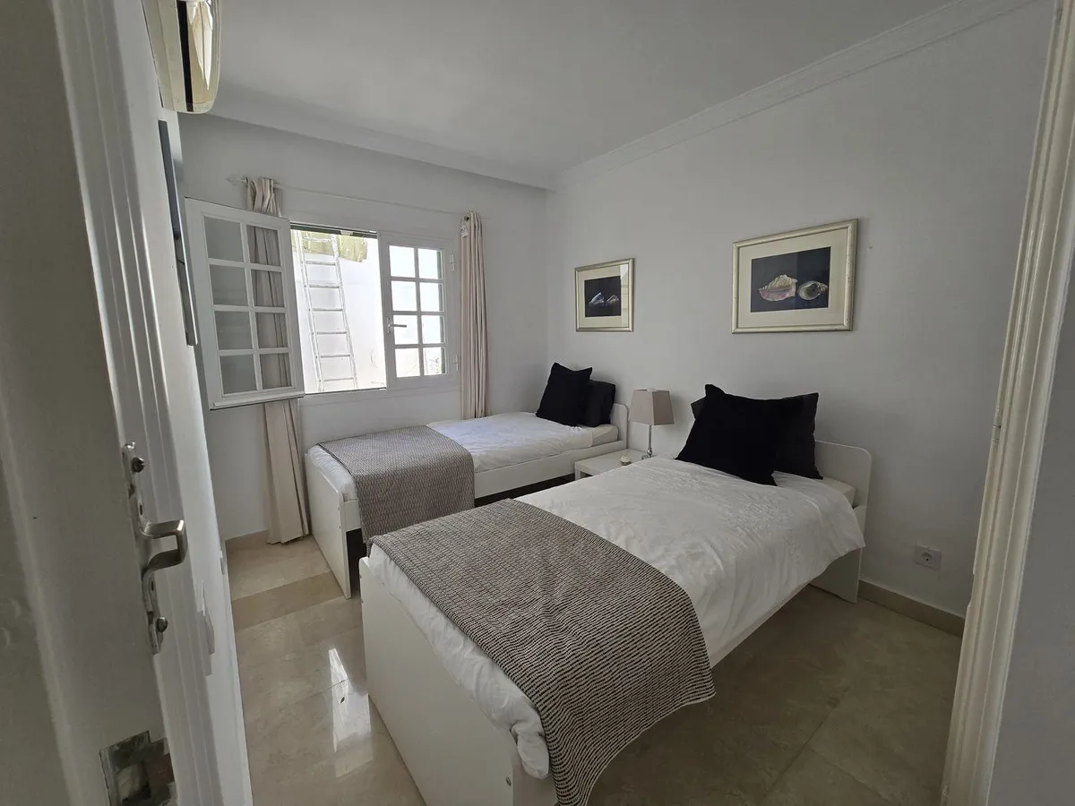 5e276213-1a4a-42f3-ac1c-1ba6da81df49