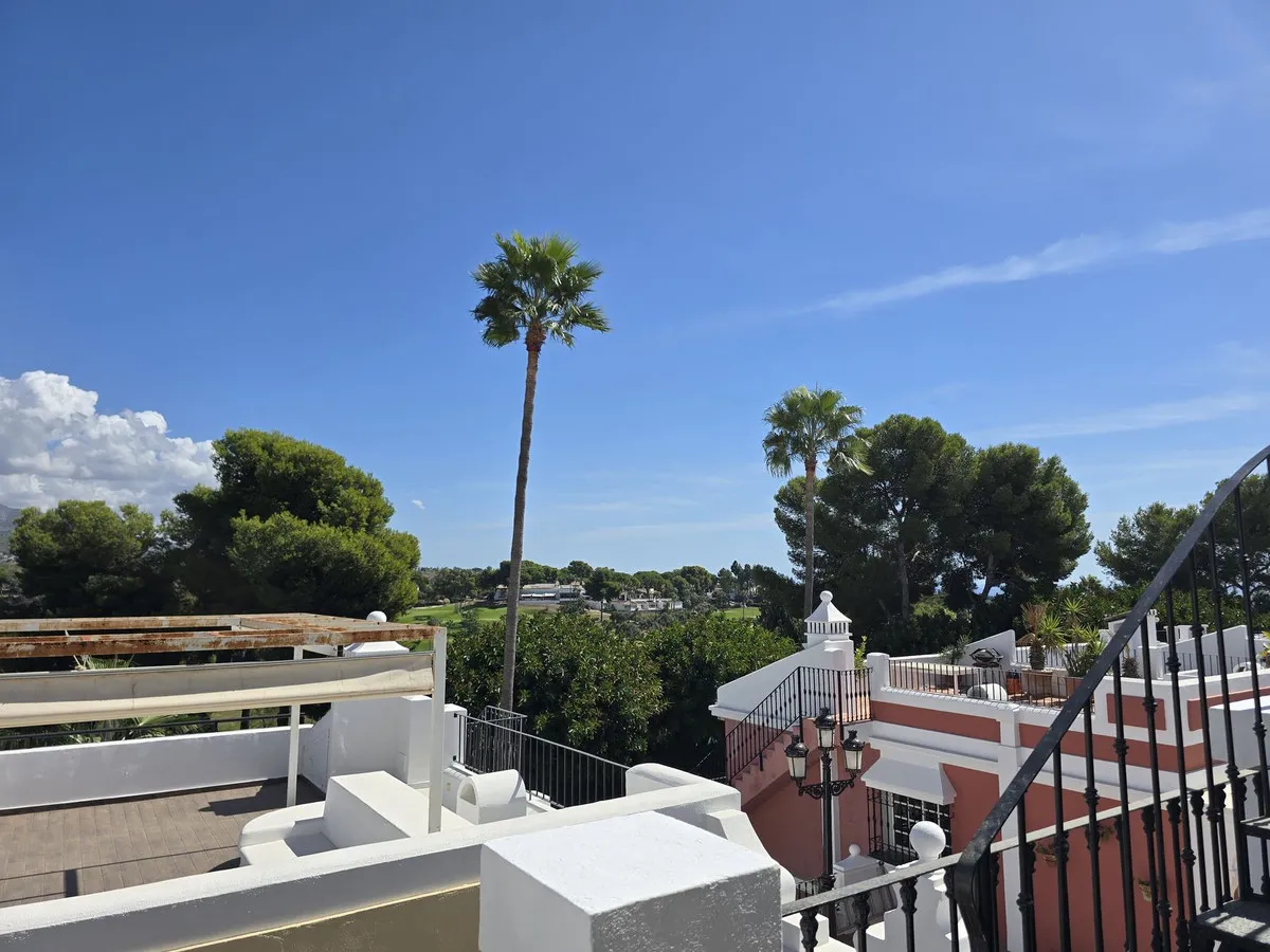 6008d468-4426-4c81-bcf5-e856d6613a8d