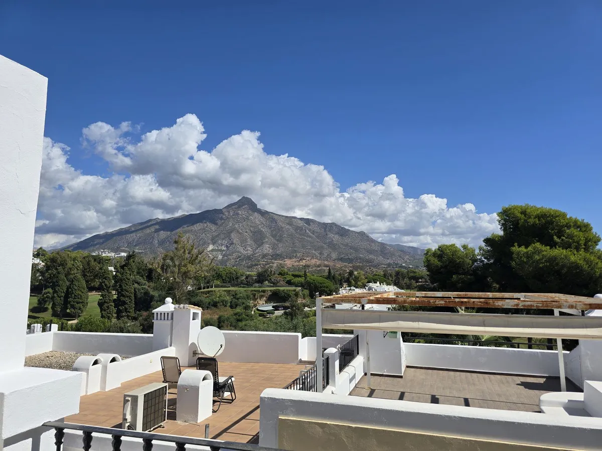 b1e0e28f-915d-41e6-9361-3e42f6ad7aad