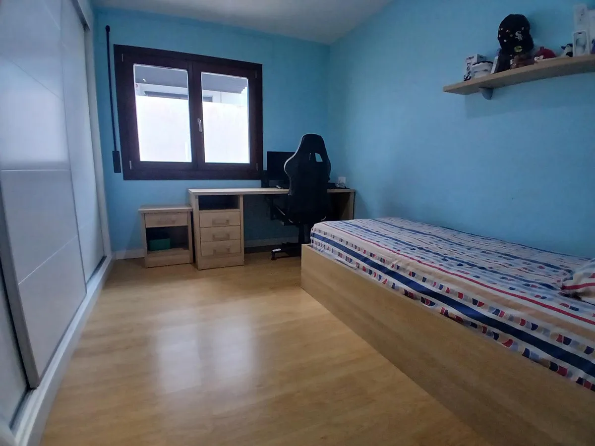 00575059-bfff-405d-ad86-45f4ccae58ac