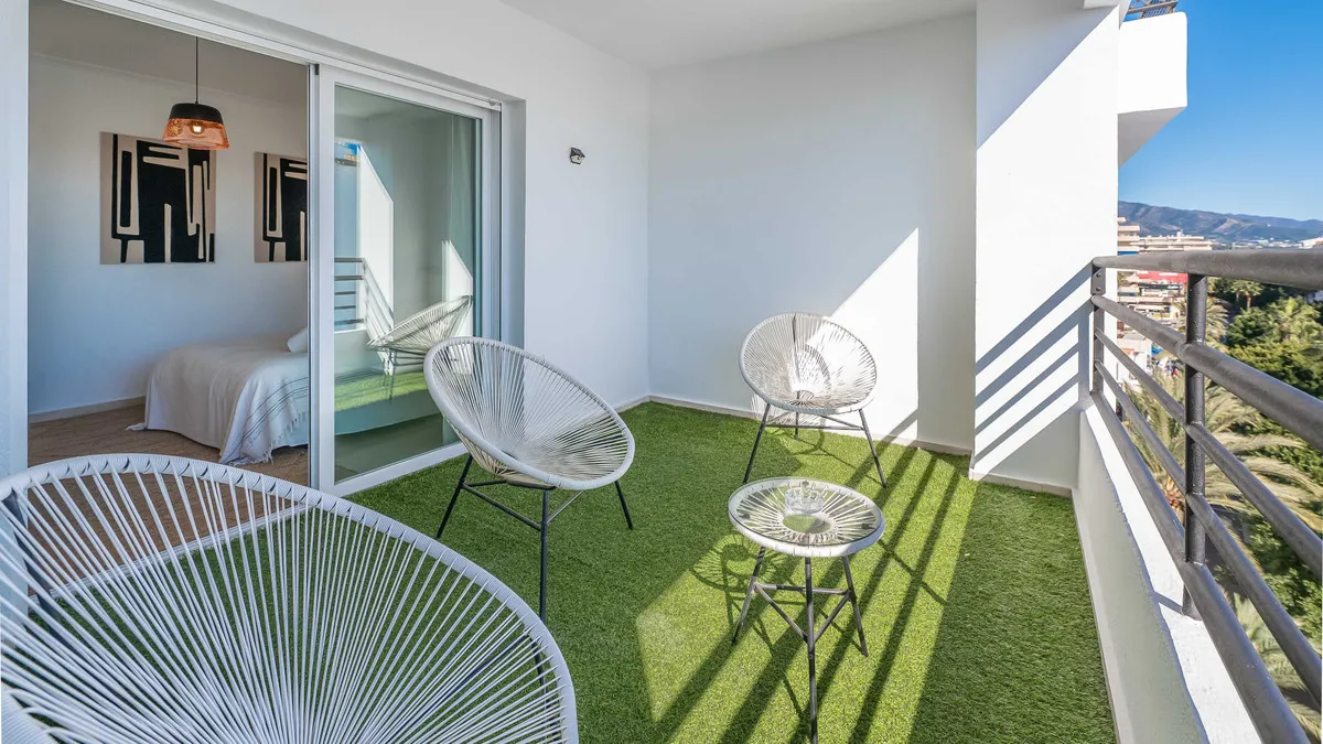 3f37fd92-3eac-44a7-9f5a-fd4922229b8a