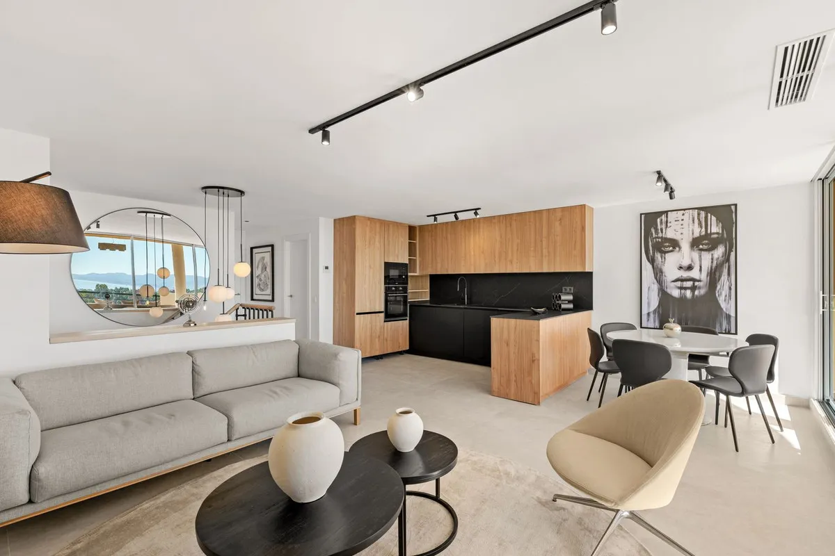 d68a6ed1-ea4d-420b-a686-da15563ec1ec