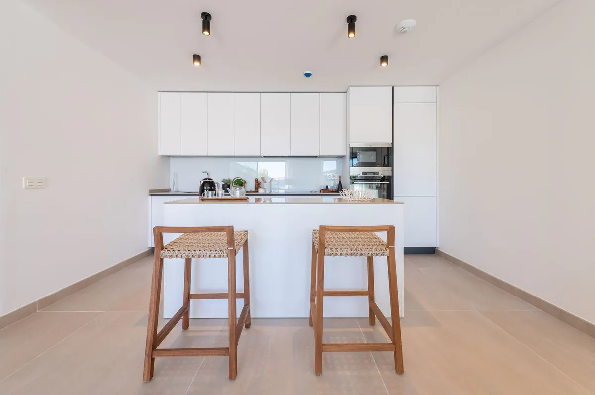 5d88e99f-cf76-43ca-a75e-becf10800a8f