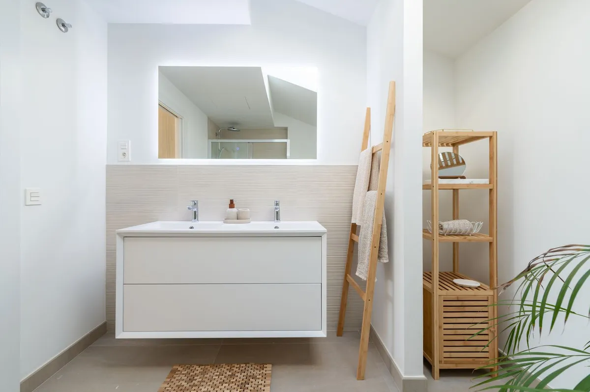 8b9ee9d0-3d0b-4044-a55d-4ad5c345dba3