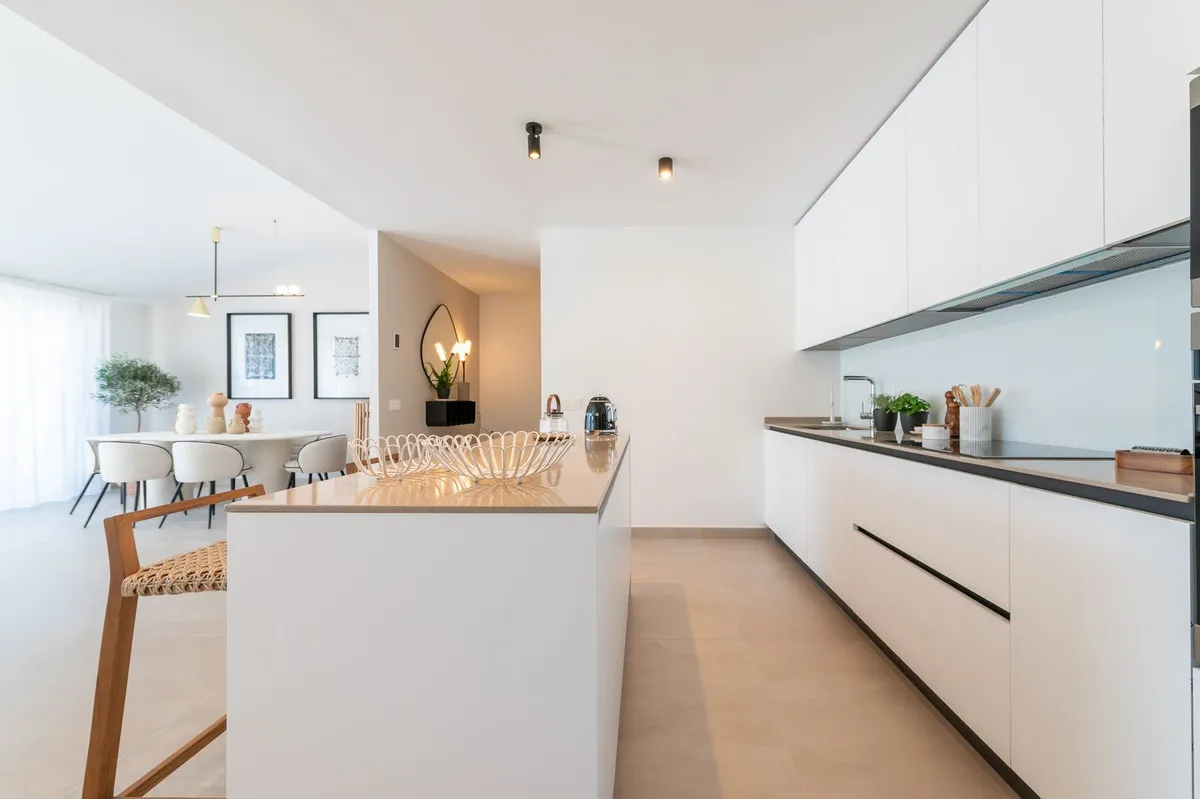 9e29db29-fca2-4027-8d12-f60f00ebf749