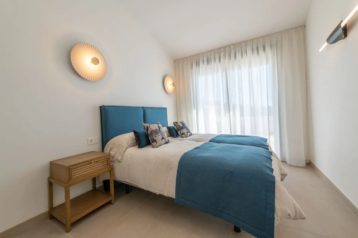 ea1b4691-bede-4ed1-877f-dce5debab280