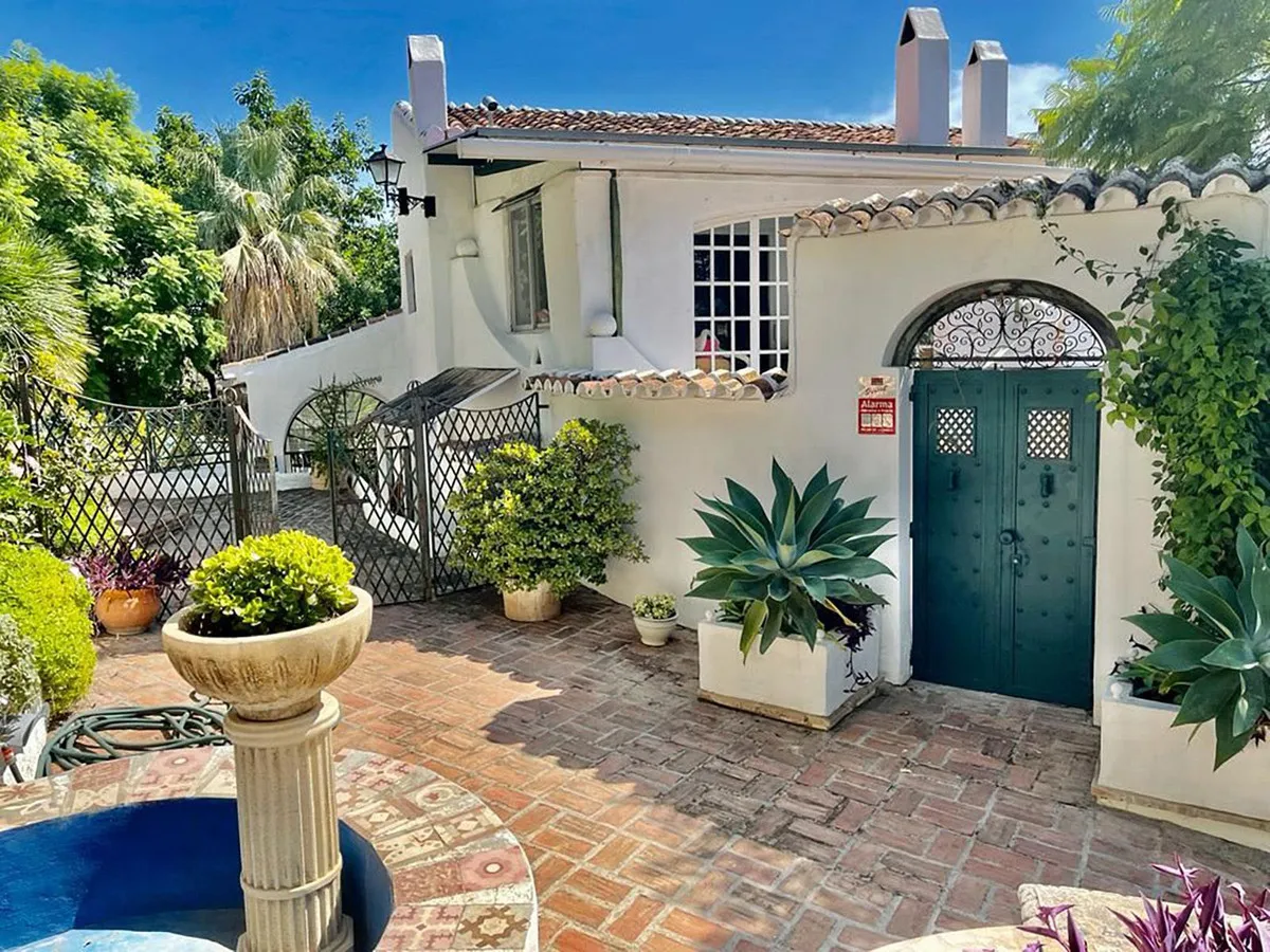 74352a65-5a60-4cf2-8525-b76dd6359065