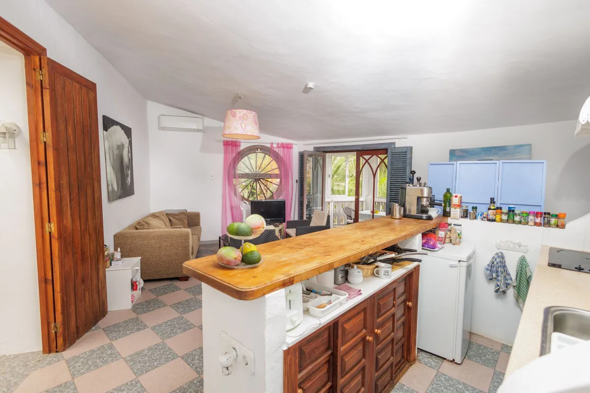 fcb3cb78-3e69-4559-98d1-d4b297054da8