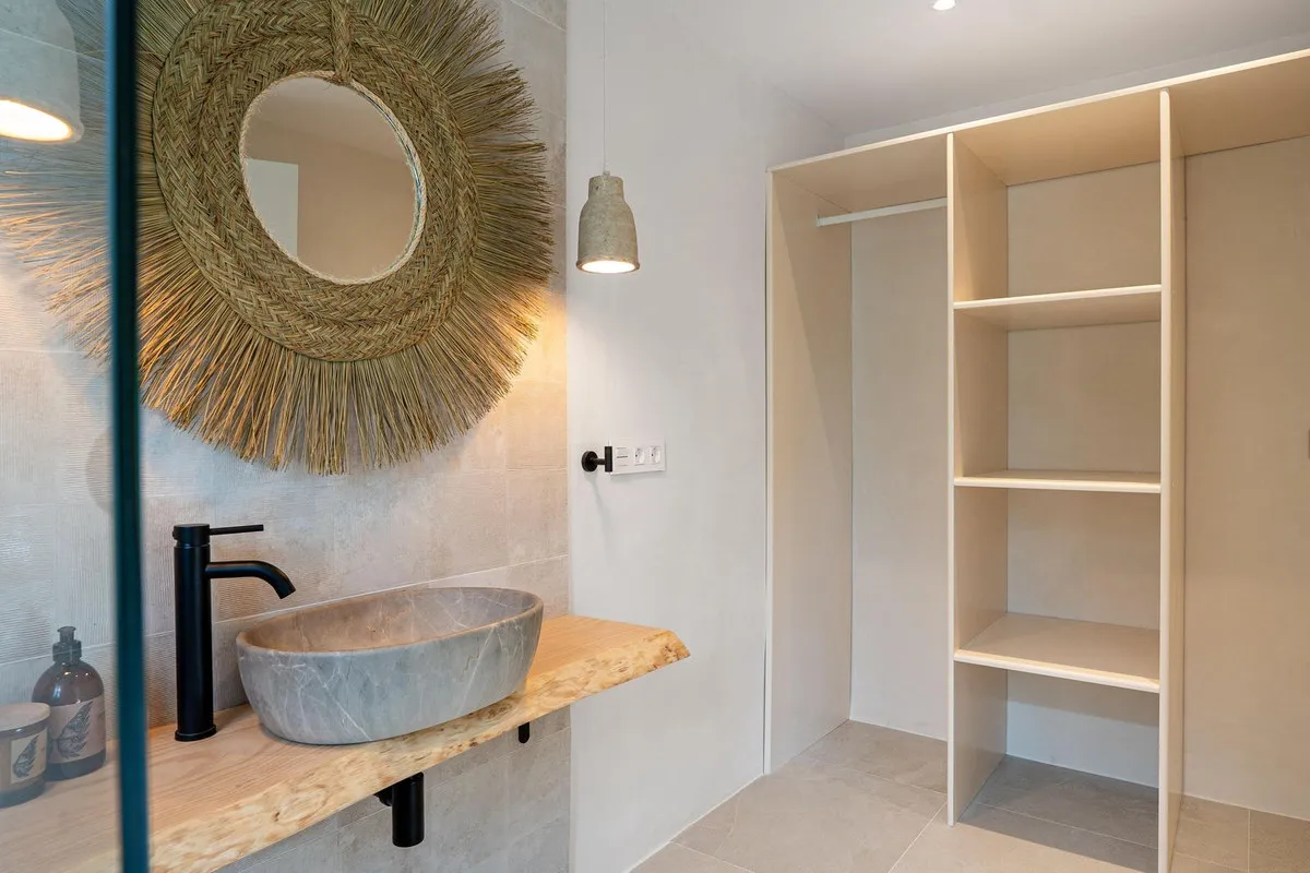 3739663f-2569-4444-aa17-a08e10d32c75