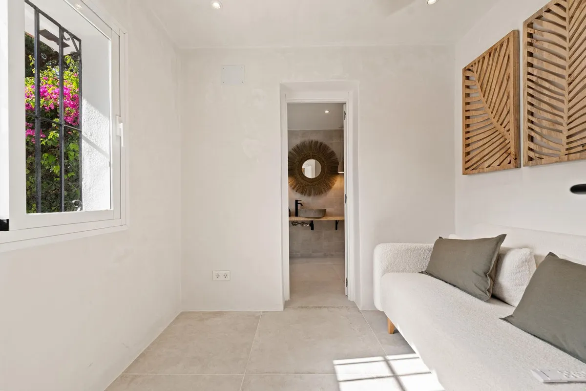 38e6eec4-6e5a-4185-9ca2-dc838d197919