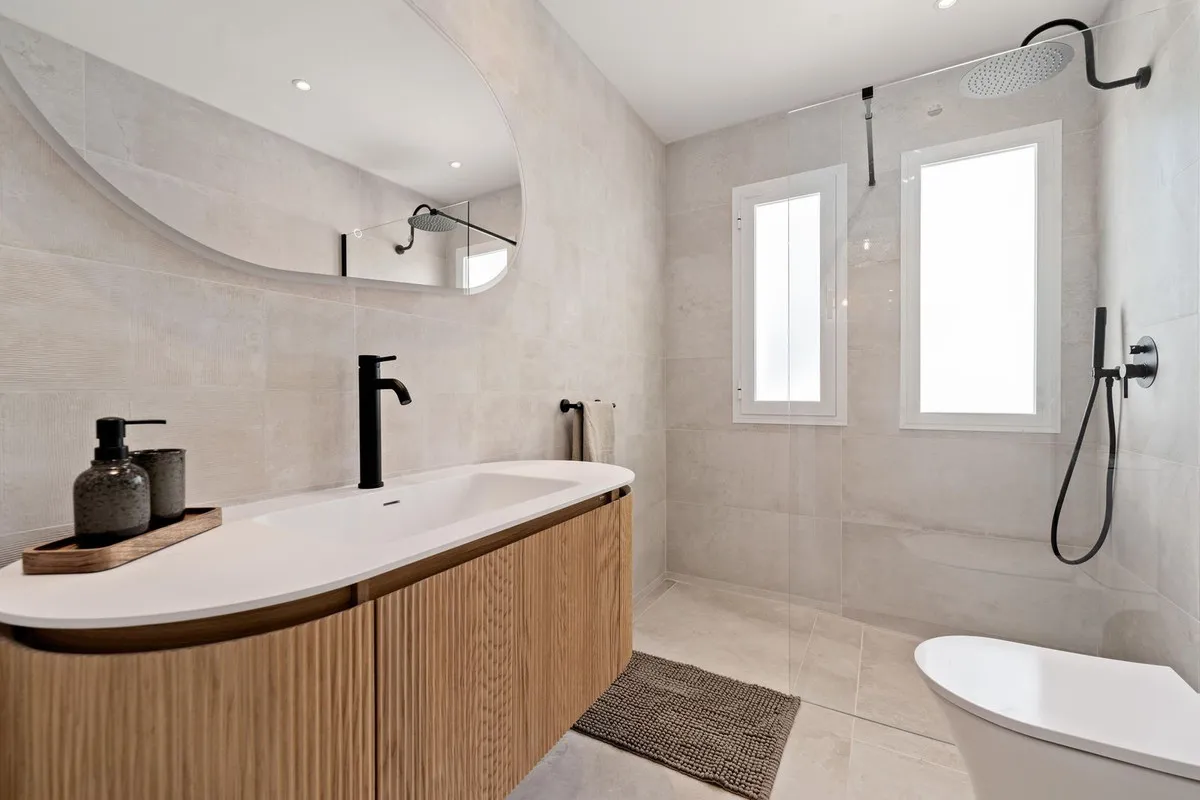 4311ba54-04fd-4a03-8ffb-9ae75d4cfdf9