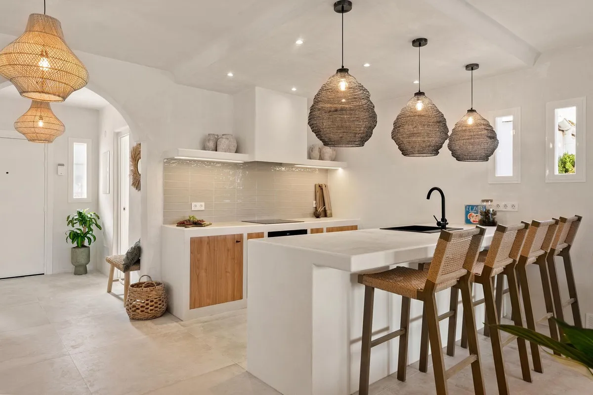 813c4658-be53-48bf-bff1-98eaa8561f5b