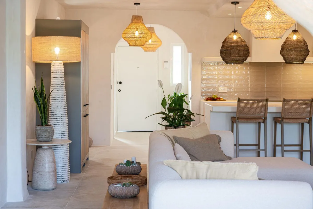 ac689138-8d55-49d7-929e-84aeaf03fc2f