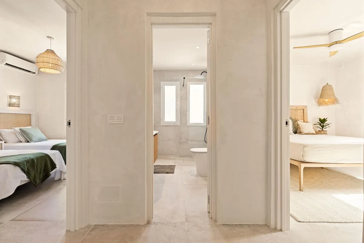 f59650f0-5db4-4331-bccc-1bef21ea25cb